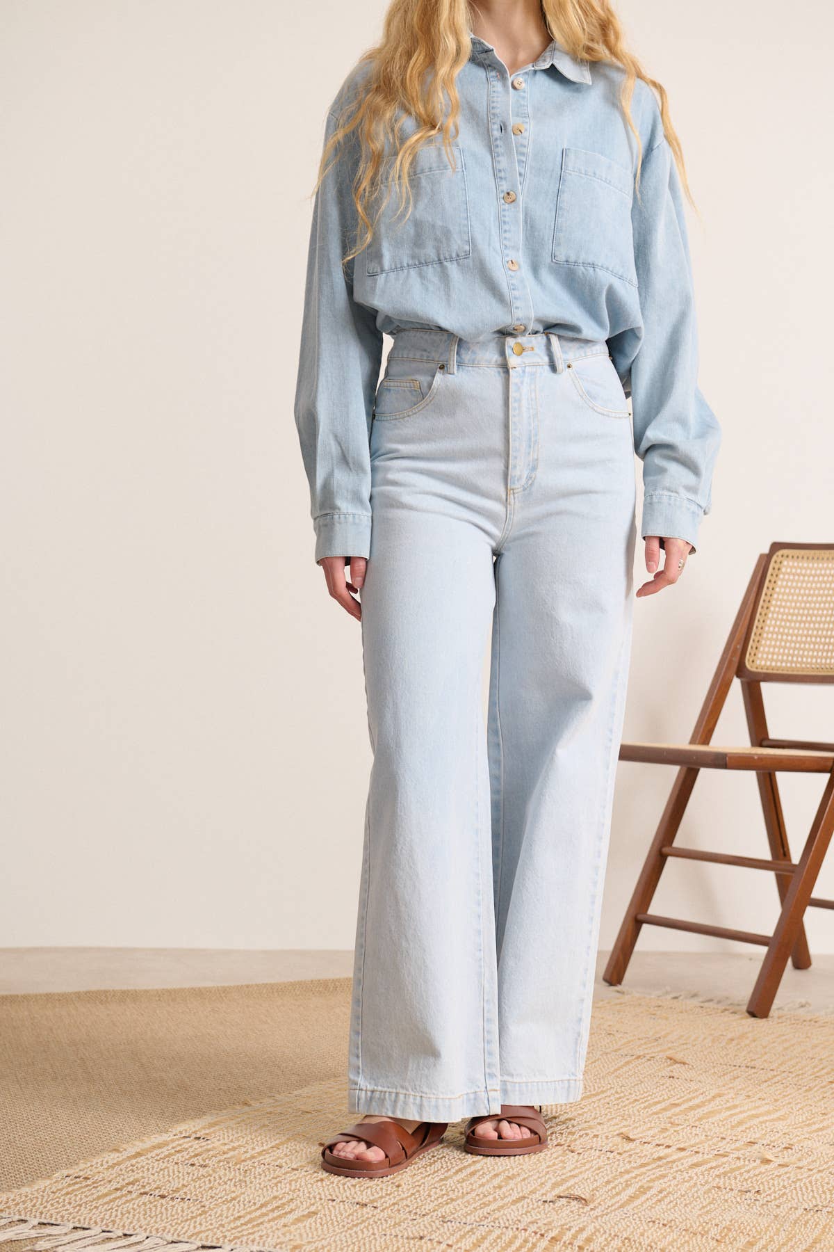 Garance High-Waisted Summer Jeans (Light Blue Denim)