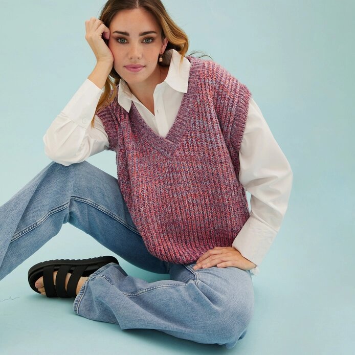 Sara V Neck Twist Knitted Vest - Multi