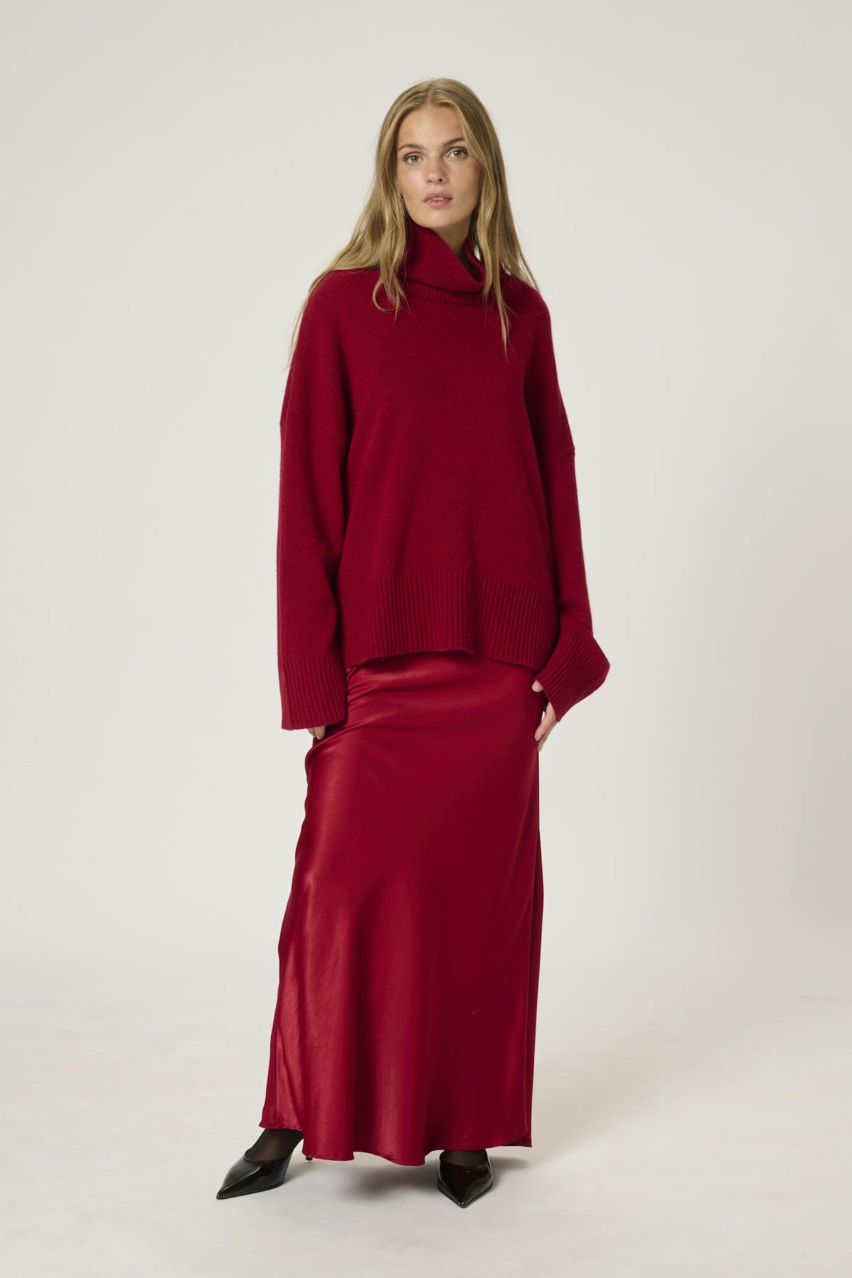 My Essential Wardrobe Estelle Long Skirt- Burgundy Red