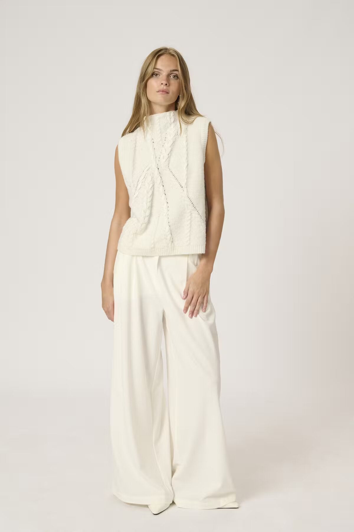 My Essential Wardrobe Sleeveless Sola Knit