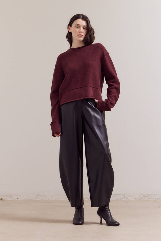 42043 - ROLLED EDGE DETAIL LONG SLEEVE TOP
