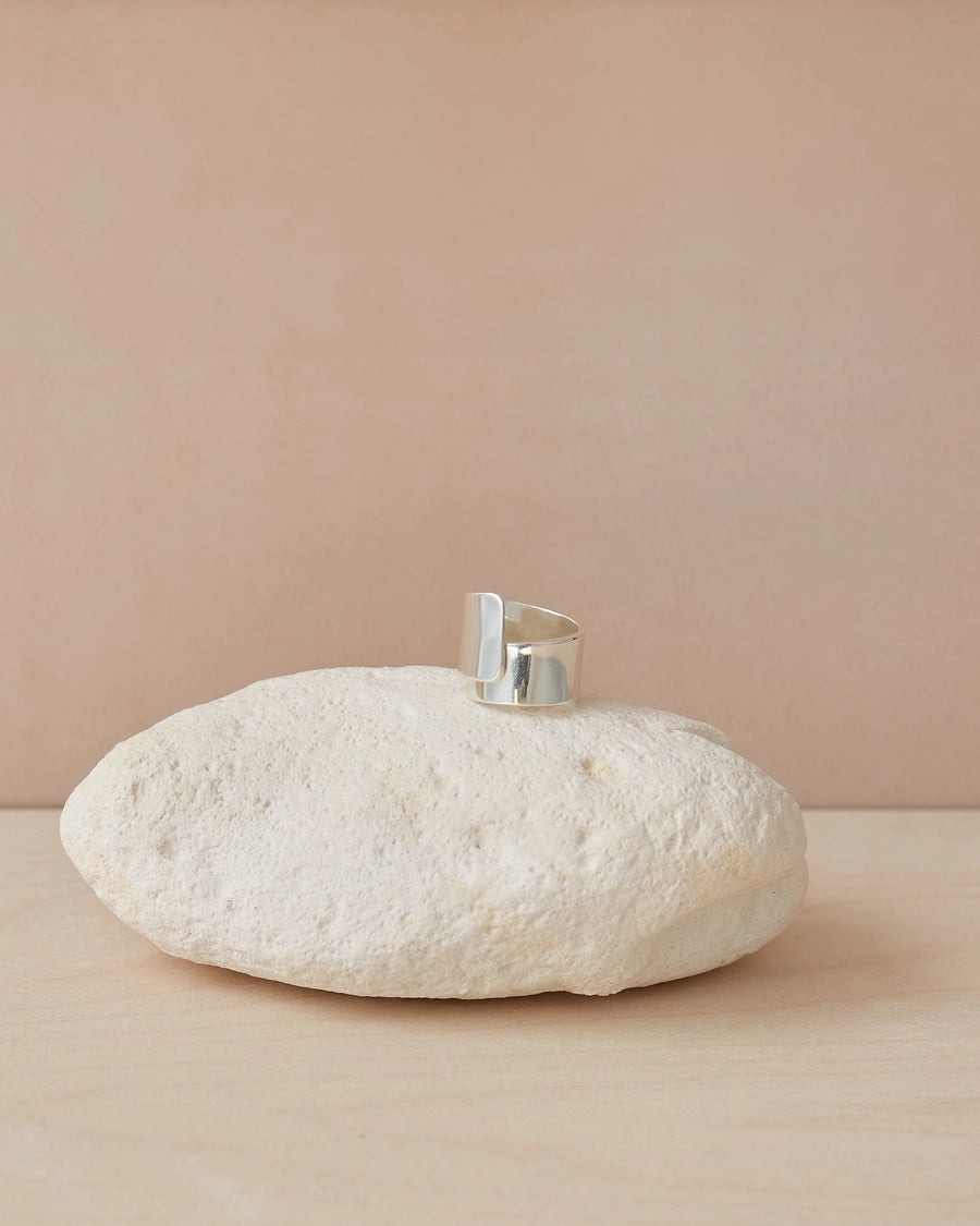 Chalk Chunky Flat Ring