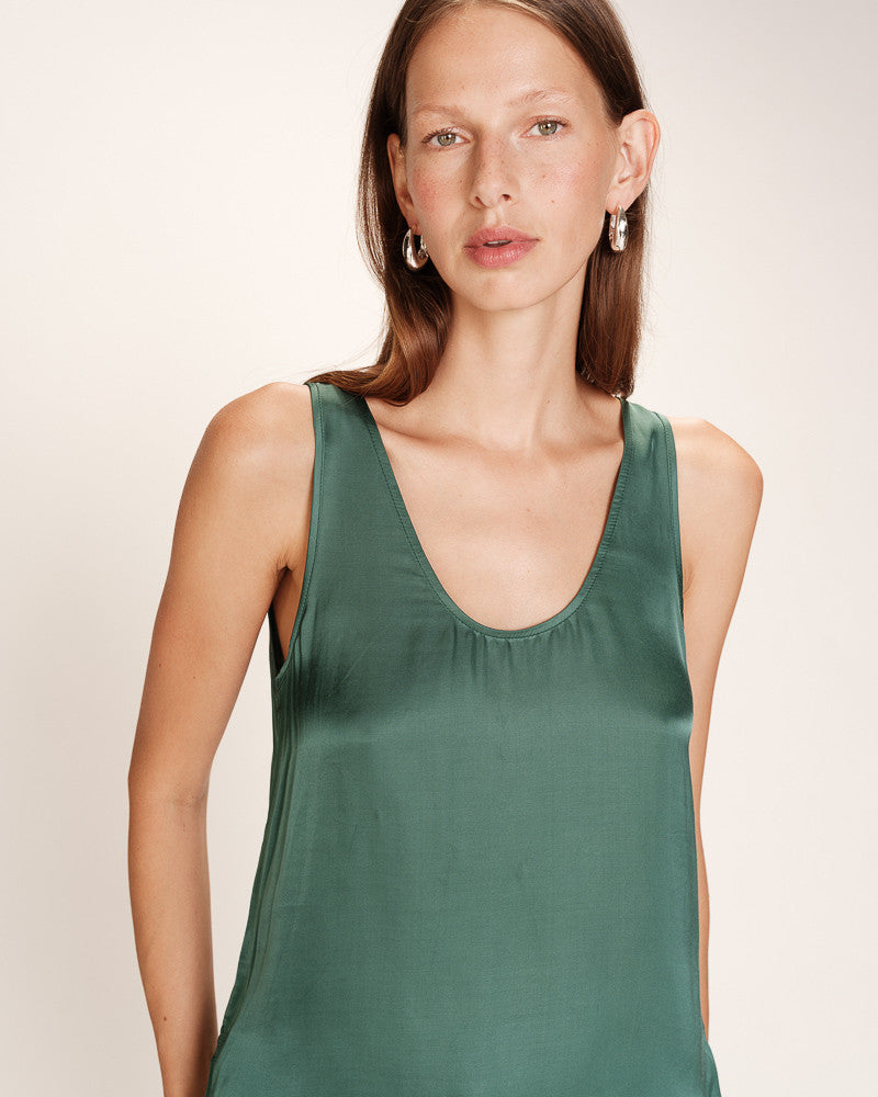 Grace and Mila Sleeveless Vest